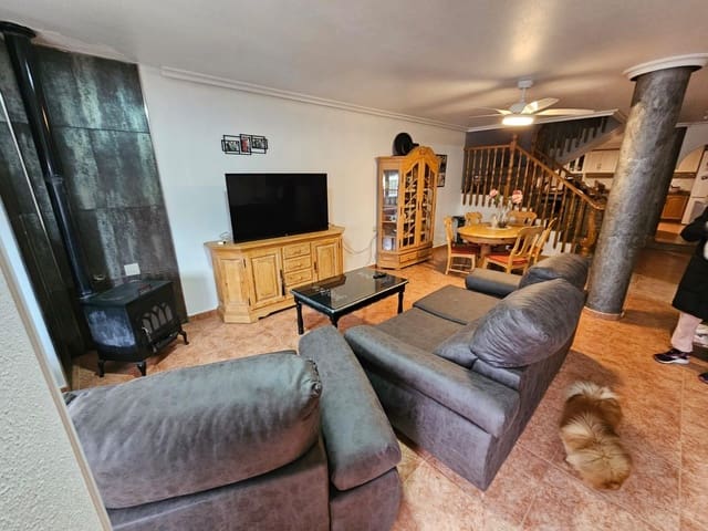 4 sovrum Radhus till salu i Dolores med garage - 230 000 € (Ref: 9437897)