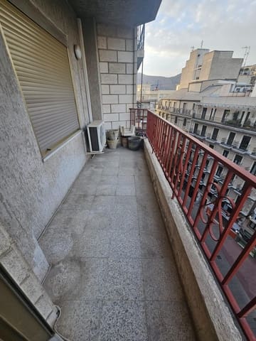 Apartamento de 4 habitaciones en Orihuela en venta - 149.000 € (Ref: 9437898)