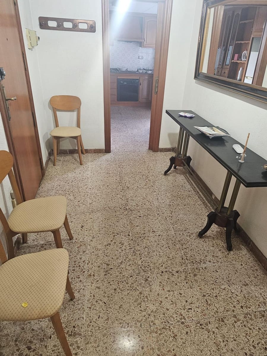 Apartamento de 4 habitaciones en Orihuela en venta - 149.000 € (Ref: 9437898)