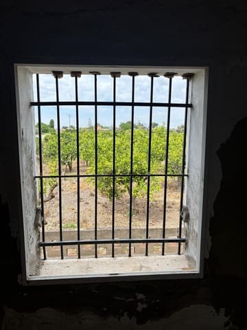 Finca/Country House for sale in Guardamar del Segura - € 214,000 (Ref: 9437899)