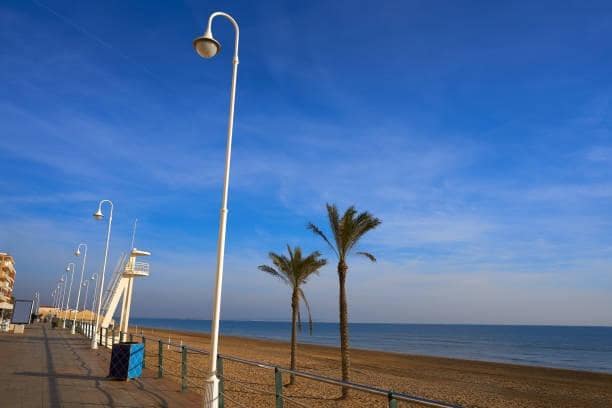 2 soveværelse Lejlighed til salg i Guardamar del Segura med swimmingpool - € 259.000 (Ref: 9437906)