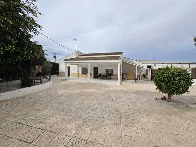 4 Zimmer Finca/Landgut zu verkaufen in Dolores mit Pool - 390.000 € (Ref: 9437918)