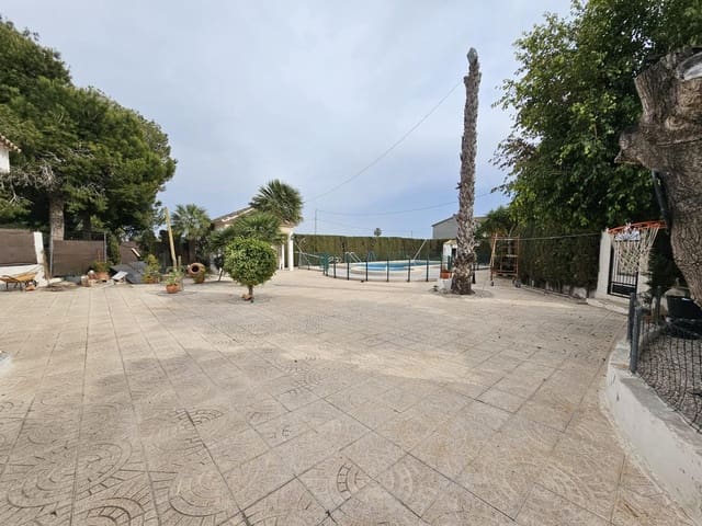 4 Zimmer Finca/Landgut zu verkaufen in Dolores mit Pool - 390.000 € (Ref: 9437918)