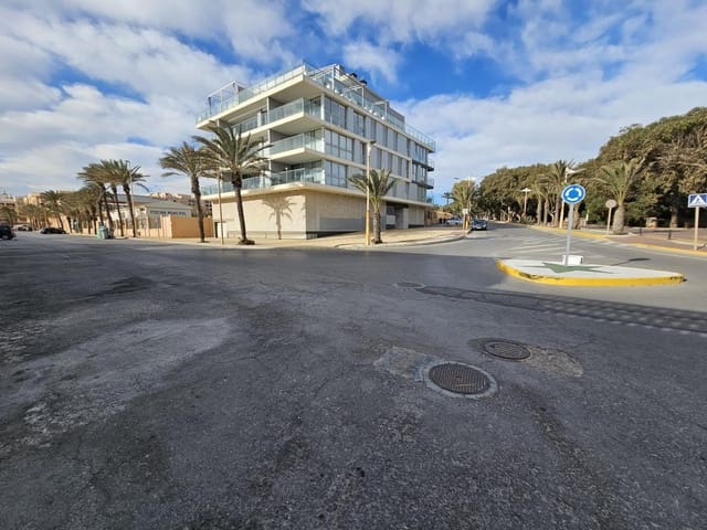 Komercyjne na sprzedaż w Guardamar del Segura - 1 570 000 € (Ref: 9437919)