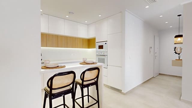 3 bedroom Apartment for sale in Guardamar del Segura with pool - € 279,900 (Ref: 9437920)