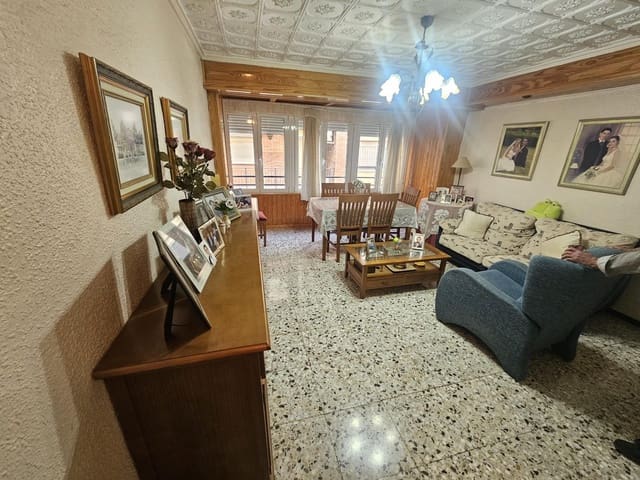 4 bedroom Flat for sale in Dolores - € 92,000 (Ref: 9446452)