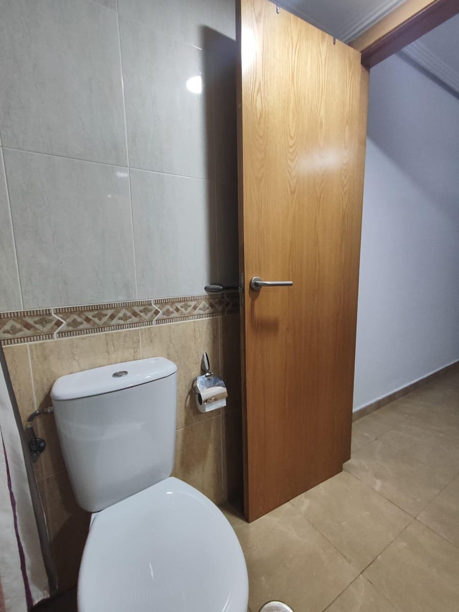 2 bedroom Flat for rent in Guardamar del Segura - € 850 (Ref: 9495370)