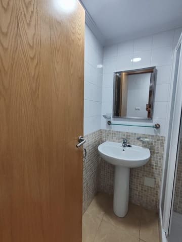 2 Zimmer Wohnung zu vermieten in Guardamar del Segura - 850 € (Ref: 9495370)