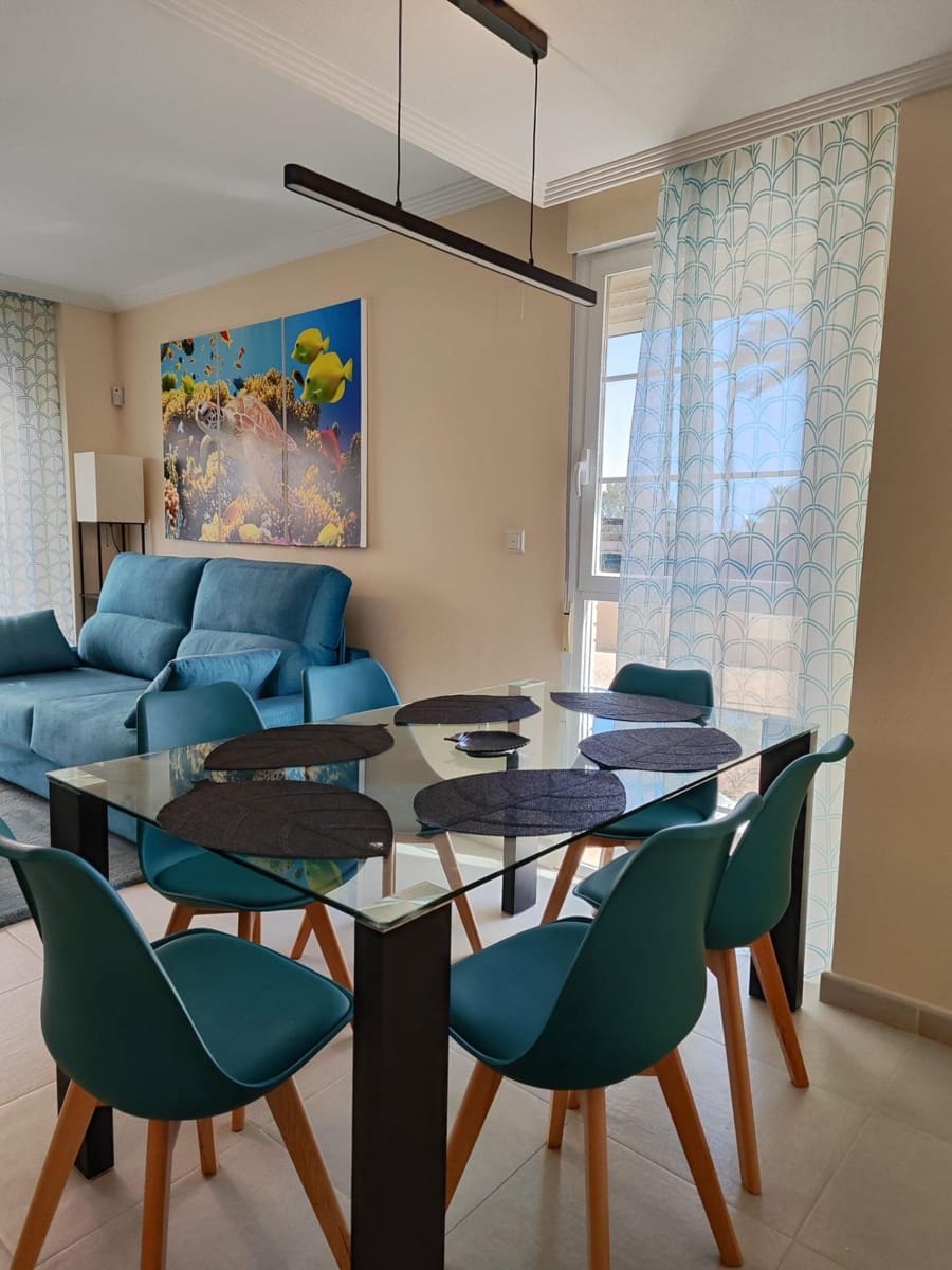 3 bedroom Apartment for rent in Guardamar del Segura with pool - € 1,100 (Ref: 9495371)