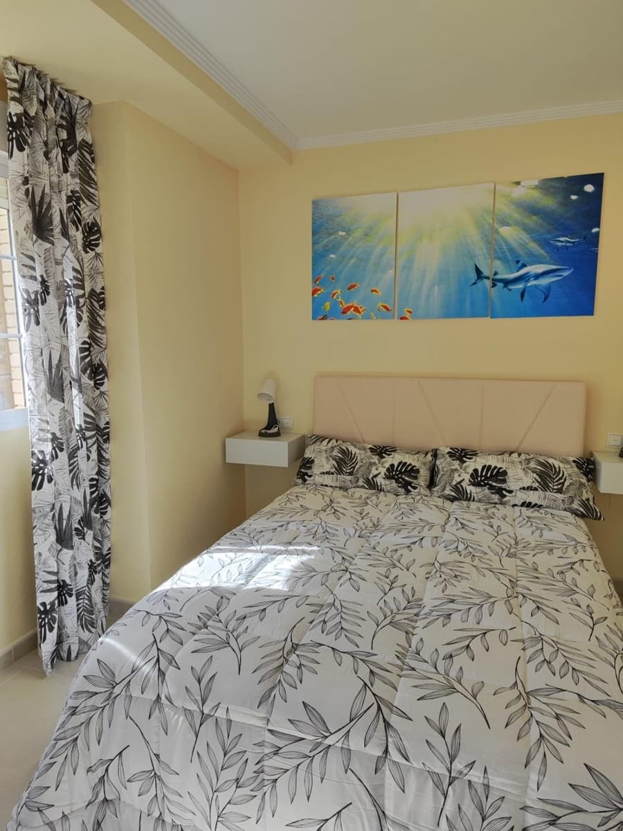 3 bedroom Apartment for rent in Guardamar del Segura with pool - € 1,100 (Ref: 9495371)