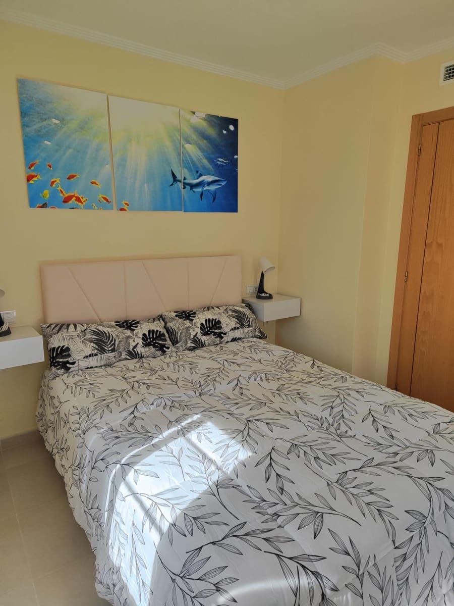 3 bedroom Apartment for rent in Guardamar del Segura with pool - € 1,100 (Ref: 9495371)