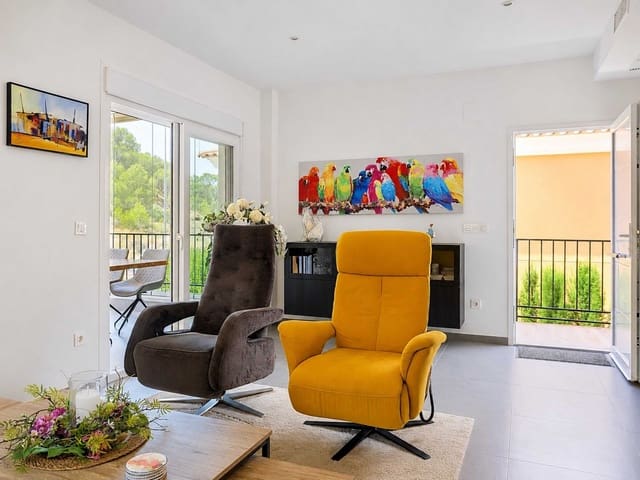 4 soveværelse Villa til salg i La Romana - € 259.500 (Ref: 10004678)