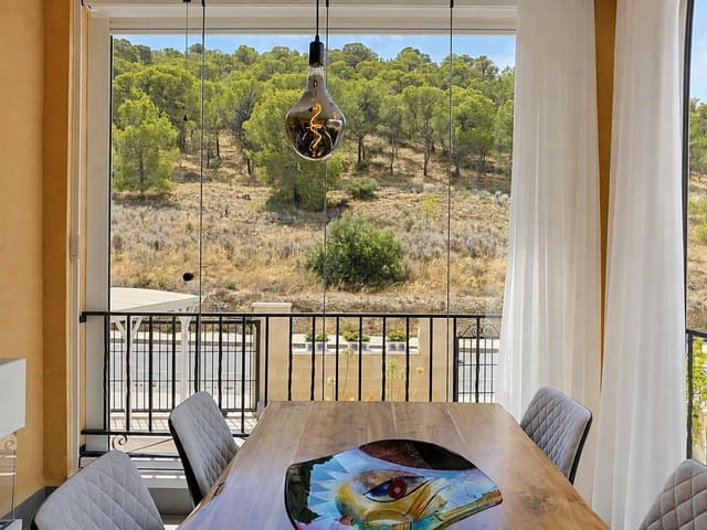 4 soveværelse Villa til salg i La Romana - € 259.500 (Ref: 10004678)