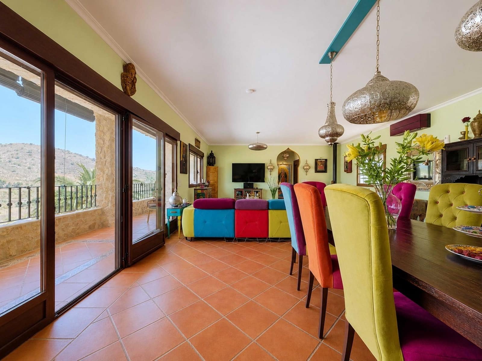 3 soveværelse Villa til salg i Pinoso med swimmingpool garage - € 649.500 (Ref: 10004679)