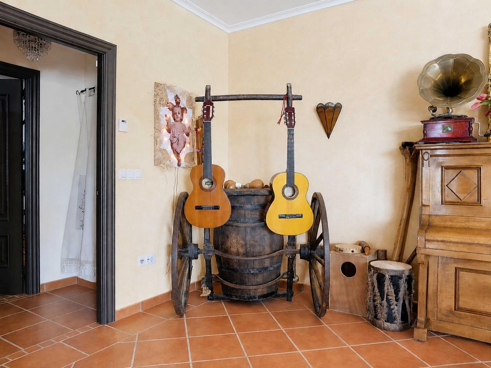 3 soveværelse Villa til salg i Pinoso med swimmingpool garage - € 649.500 (Ref: 10004679)