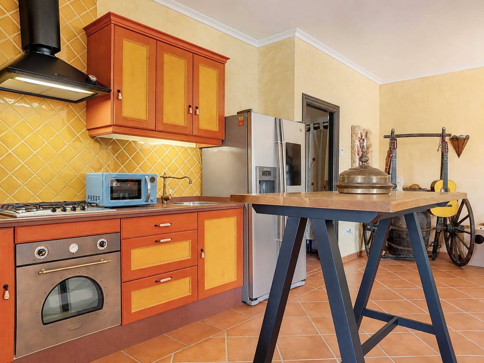 3 soveværelse Villa til salg i Pinoso med swimmingpool garage - € 649.500 (Ref: 10004679)