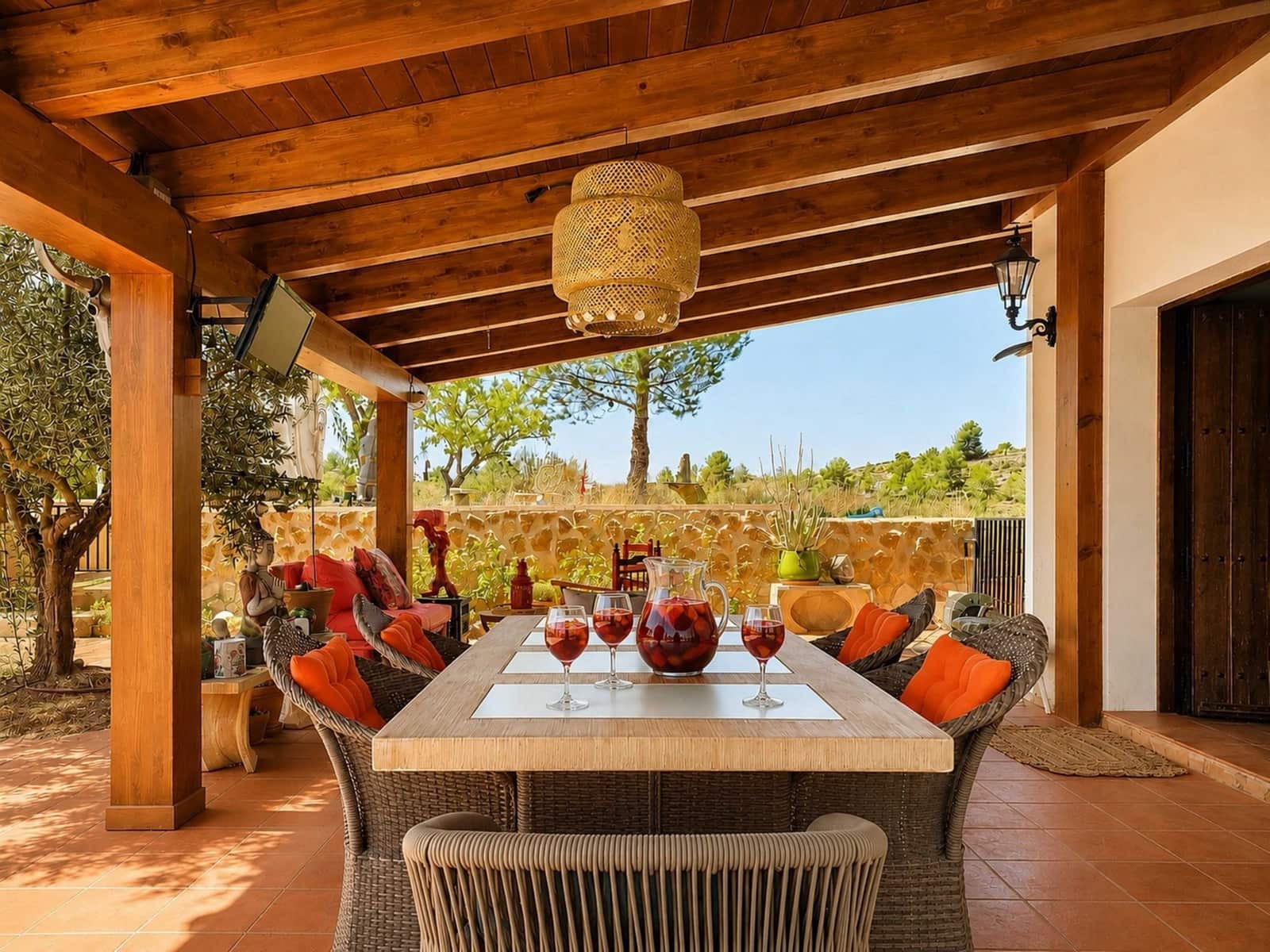3 soveværelse Villa til salg i Pinoso med swimmingpool garage - € 649.500 (Ref: 10004679)