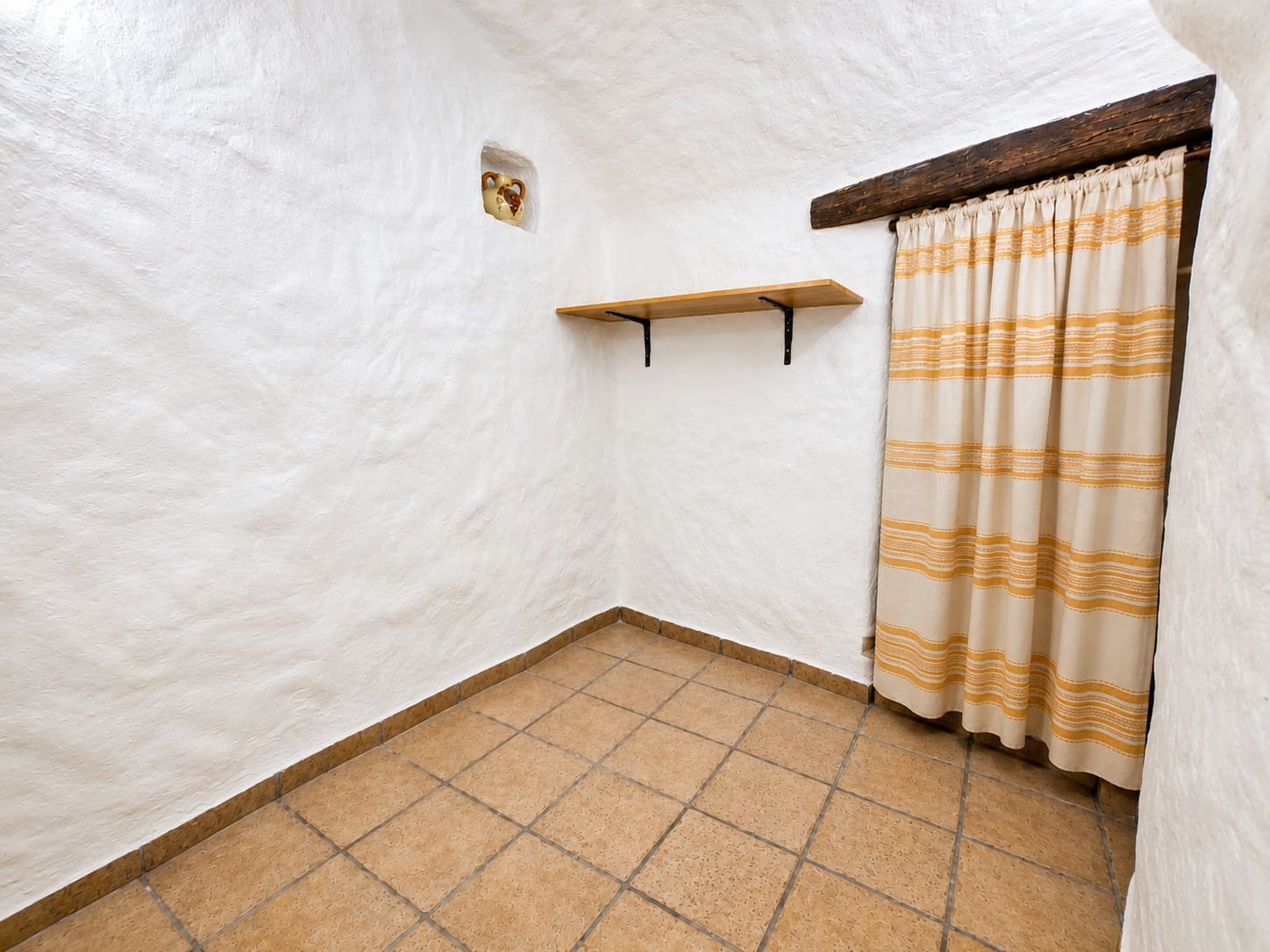 Casa Cueva de 4 habitaciones en Huéscar en venta - 124.950 € (Ref: 10004681)
