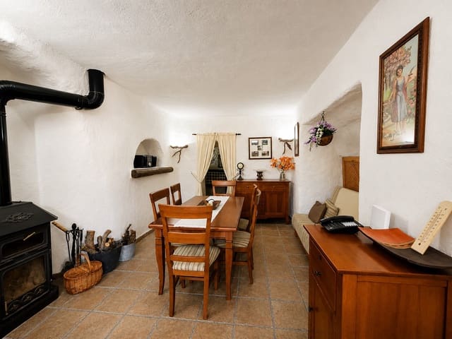 Casa Cueva de 4 habitaciones en Huéscar en venta - 124.950 € (Ref: 10004681)