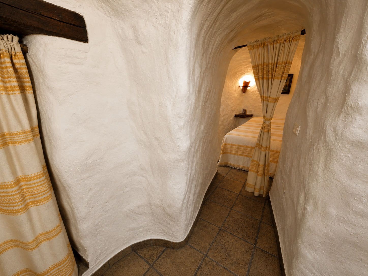 Casa Cueva de 4 habitaciones en Huéscar en venta - 124.950 € (Ref: 10004681)