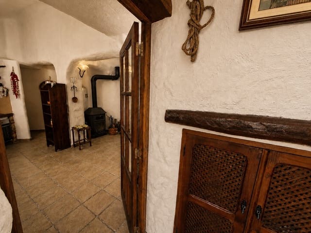 Casa Cueva de 4 habitaciones en Huéscar en venta - 124.950 € (Ref: 10004681)