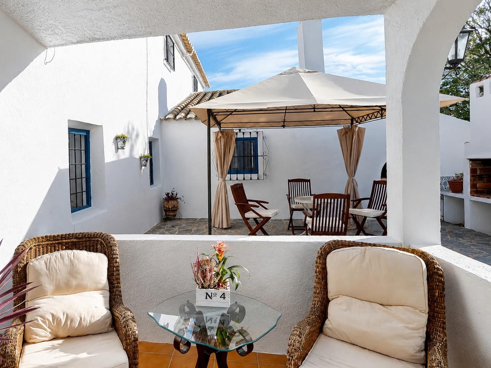 16 soveværelse Finca/Landehus til salg i Caniles med swimmingpool garage - € 995.000 (Ref: 10004682)