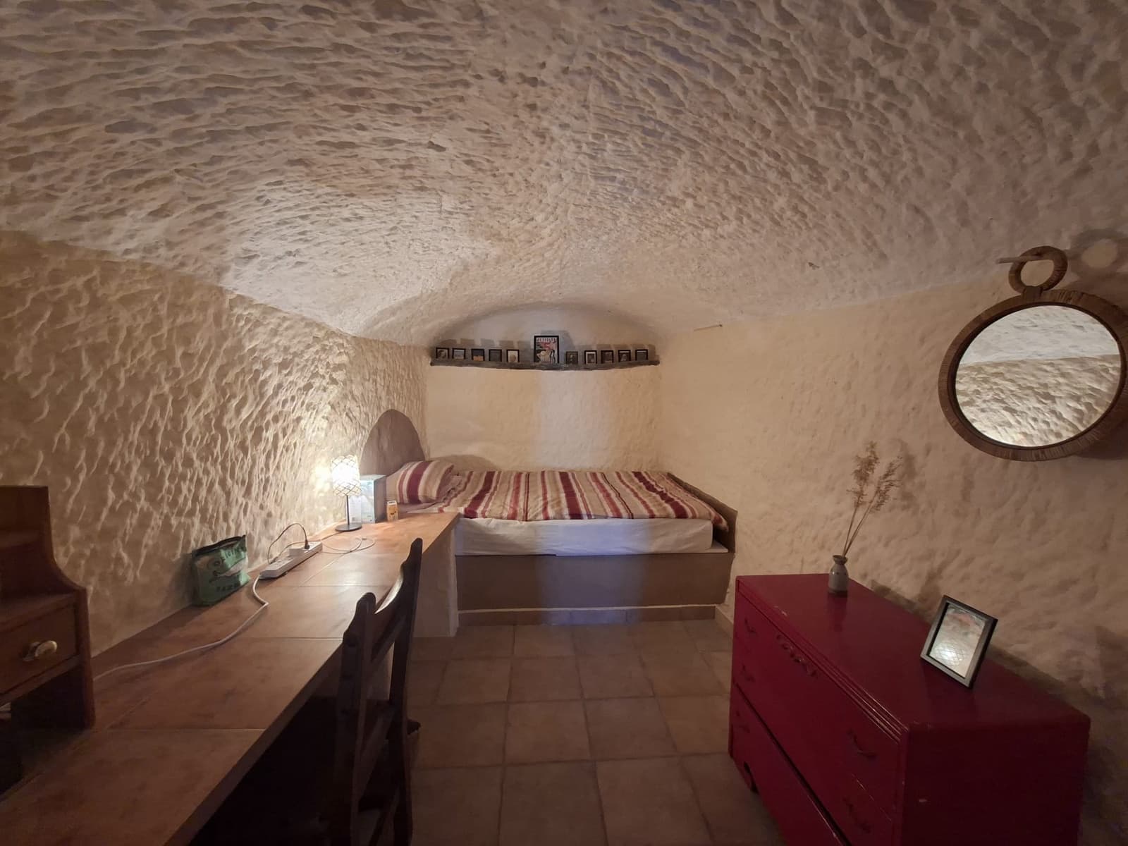 7 makuuhuone Luolatalo myytävänä paikassa Cortes de Baza - 195 000 € (Ref: 10012424)