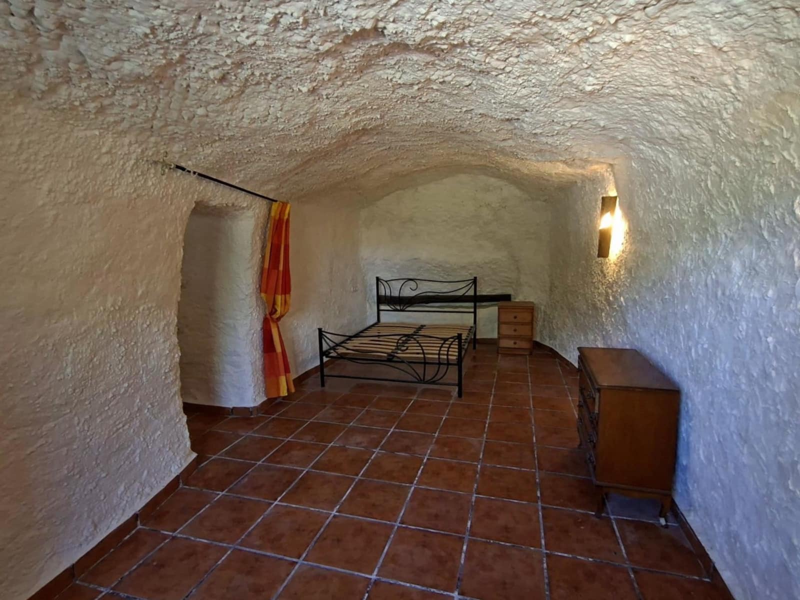 7 makuuhuone Luolatalo myytävänä paikassa Cortes de Baza - 195 000 € (Ref: 10012424)