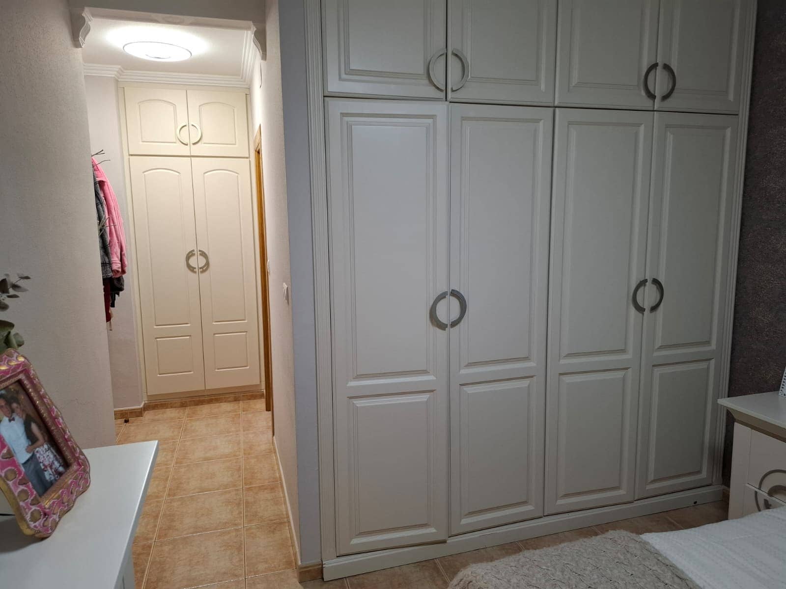 Chalet de 4 habitaciones en Pinoso en venta con garaje - 299.950 € (Ref: 10012430)