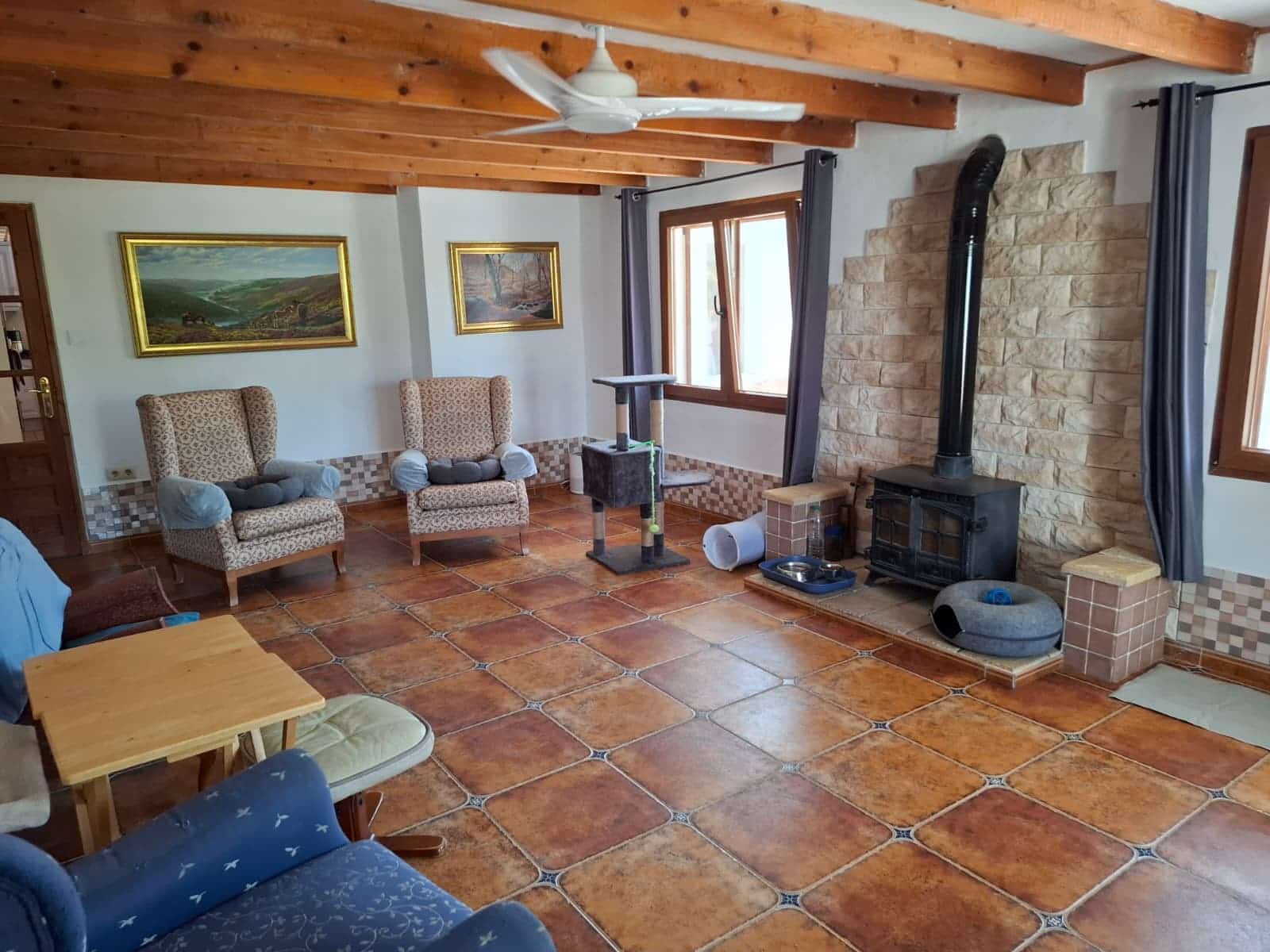 5 bedroom Villa for sale in Las Virtudes - € 299,950 (Ref: 10012433)