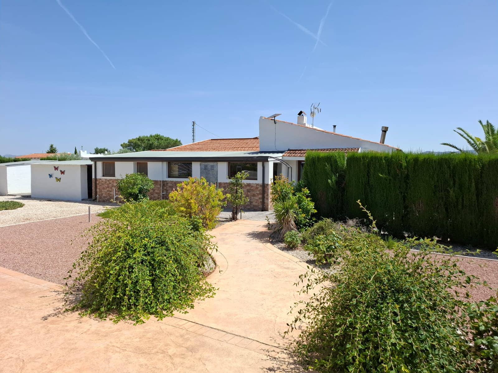 5 bedroom Villa for sale in Las Virtudes - € 299,950 (Ref: 10012433)