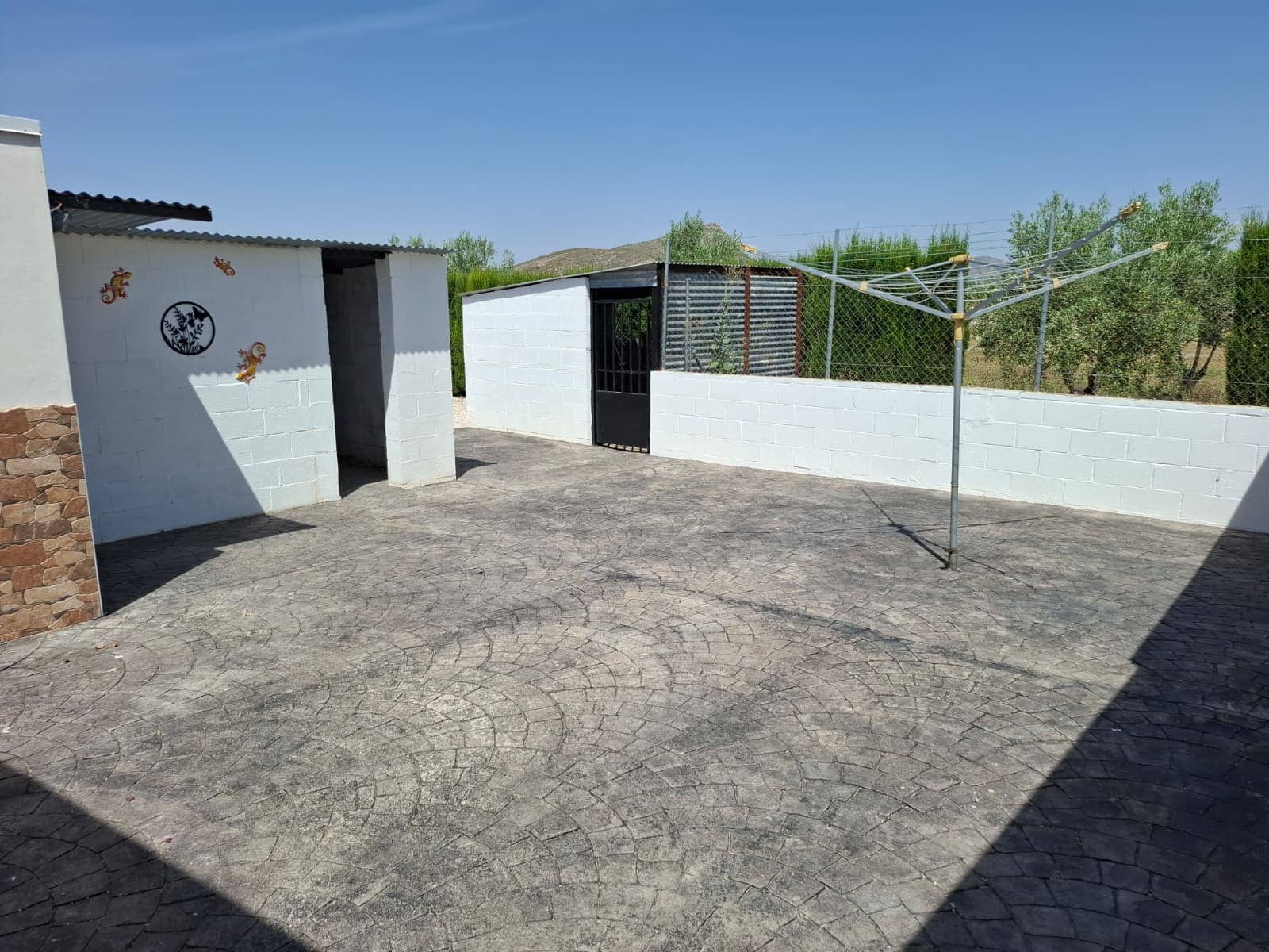 5 bedroom Villa for sale in Las Virtudes - € 299,950 (Ref: 10012433)