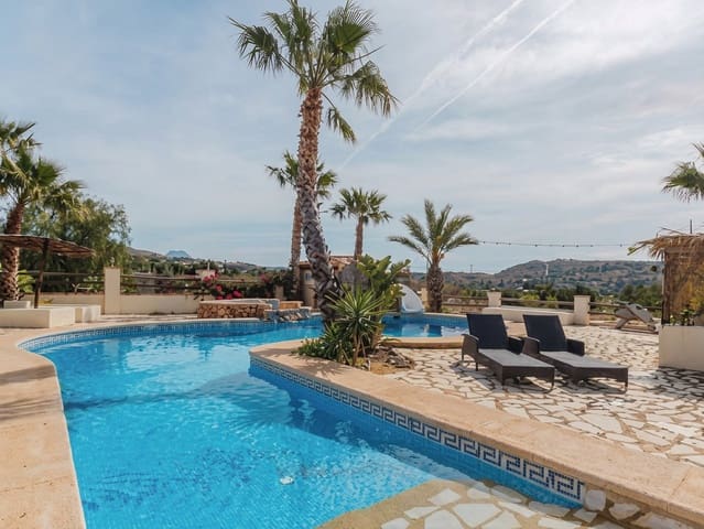 5 bedroom Villa for sale in Aguas de Busot / Aigües - € 1,200,000 (Ref: 10012440)