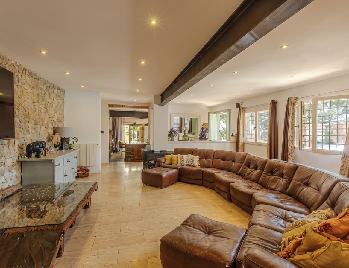 5 bedroom Villa for sale in Aguas de Busot / Aigues - € 1,200,000 (Ref: 10012440)