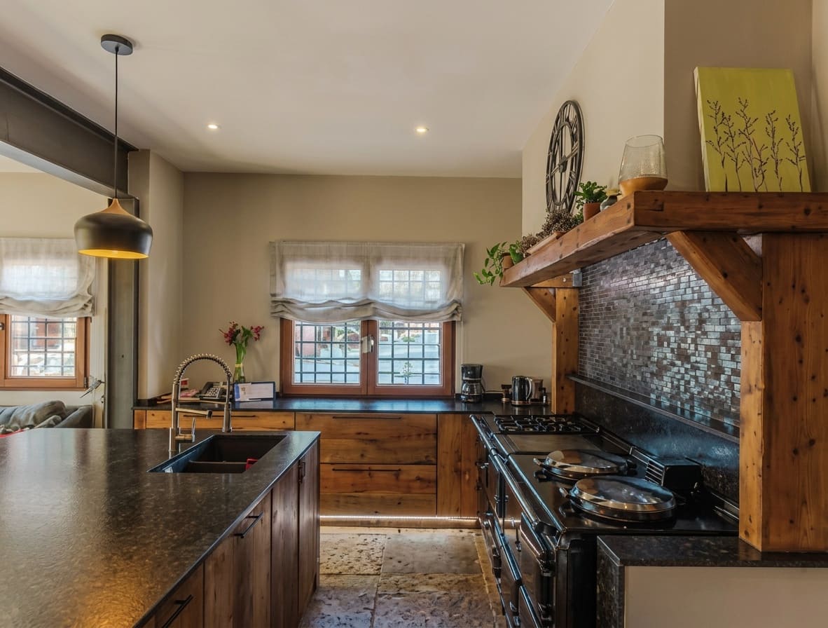 5 bedroom Villa for sale in Aguas de Busot / Aigues - € 1,200,000 (Ref: 10012440)