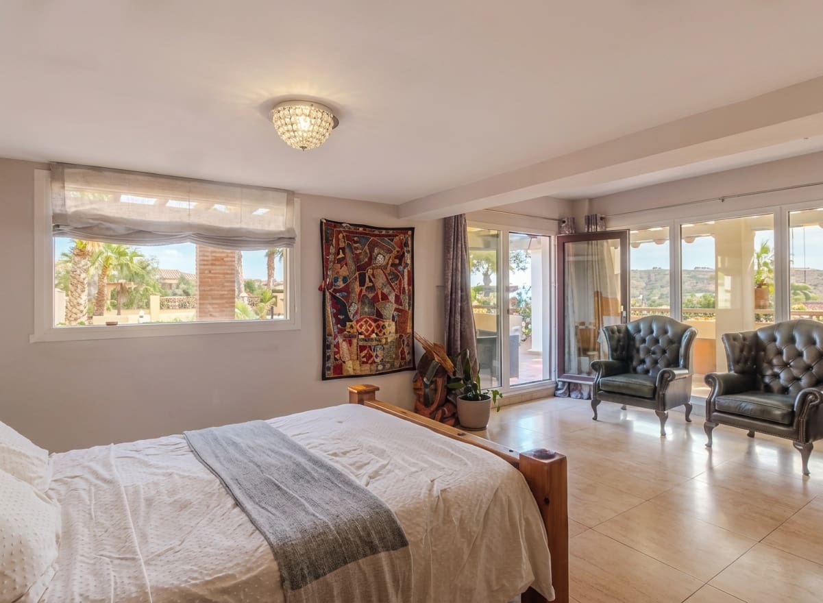 5 bedroom Villa for sale in Aguas de Busot / Aigues - € 1,200,000 (Ref: 10012440)