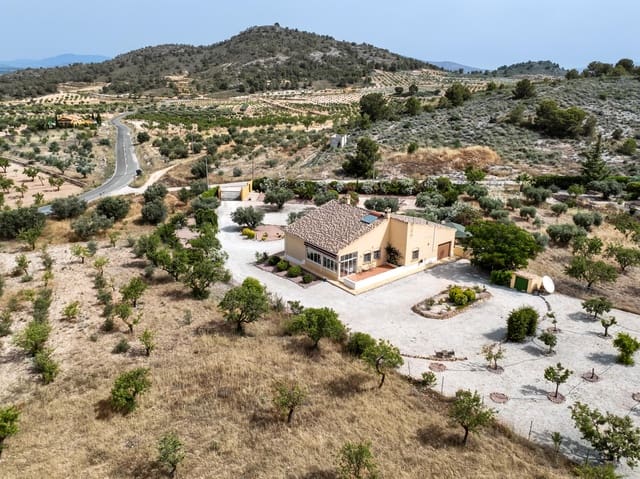 3 soveværelse Villa til salg i Abanilla med swimmingpool garage - € 395.000 (Ref: 10012443)