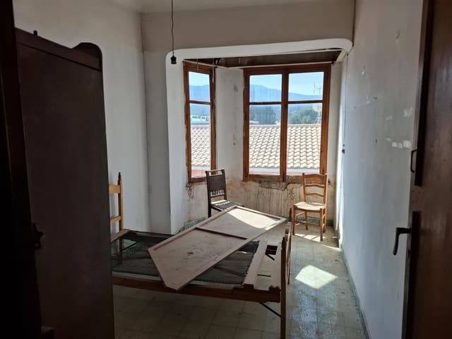 4 sovrum Hus till salu i Pinoso med garage - 75 000 € (Ref: 10012444)