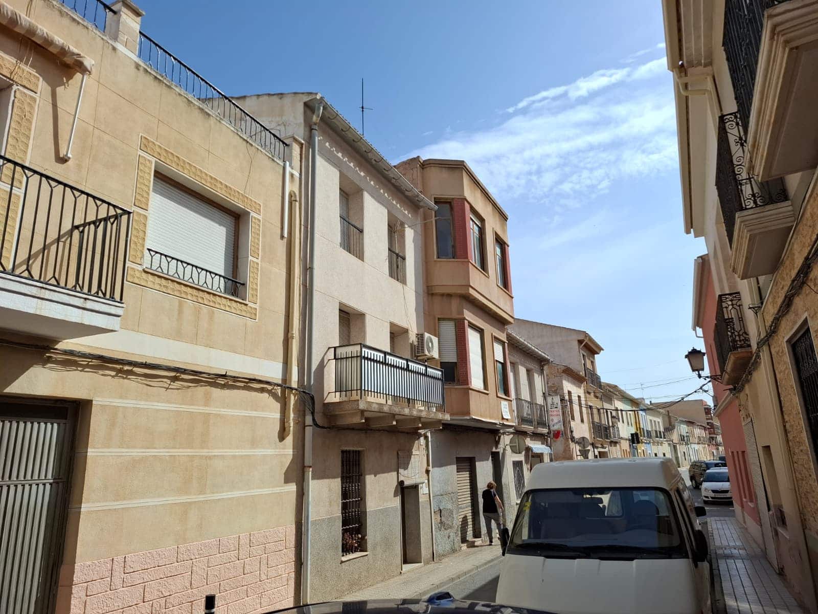 4 sovrum Hus till salu i Pinoso med garage - 75 000 € (Ref: 10012444)