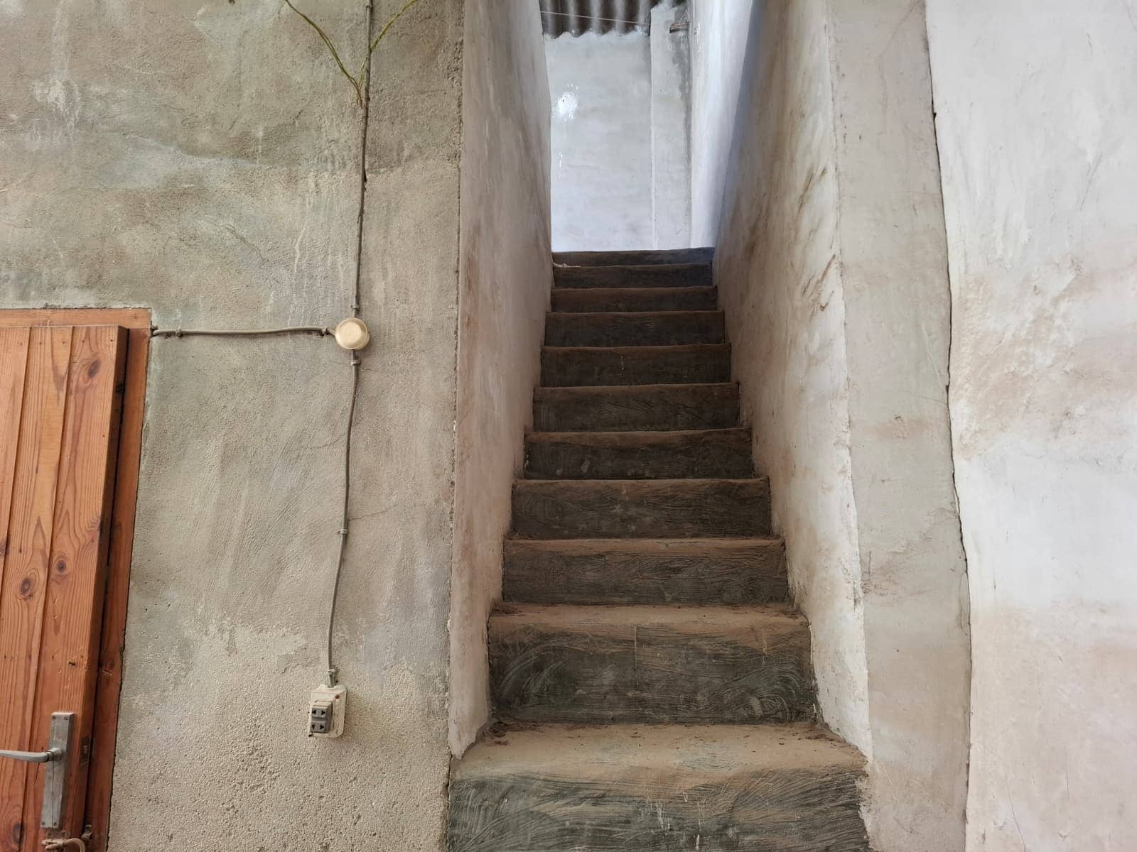 4 sovrum Hus till salu i Pinoso med garage - 75 000 € (Ref: 10012444)