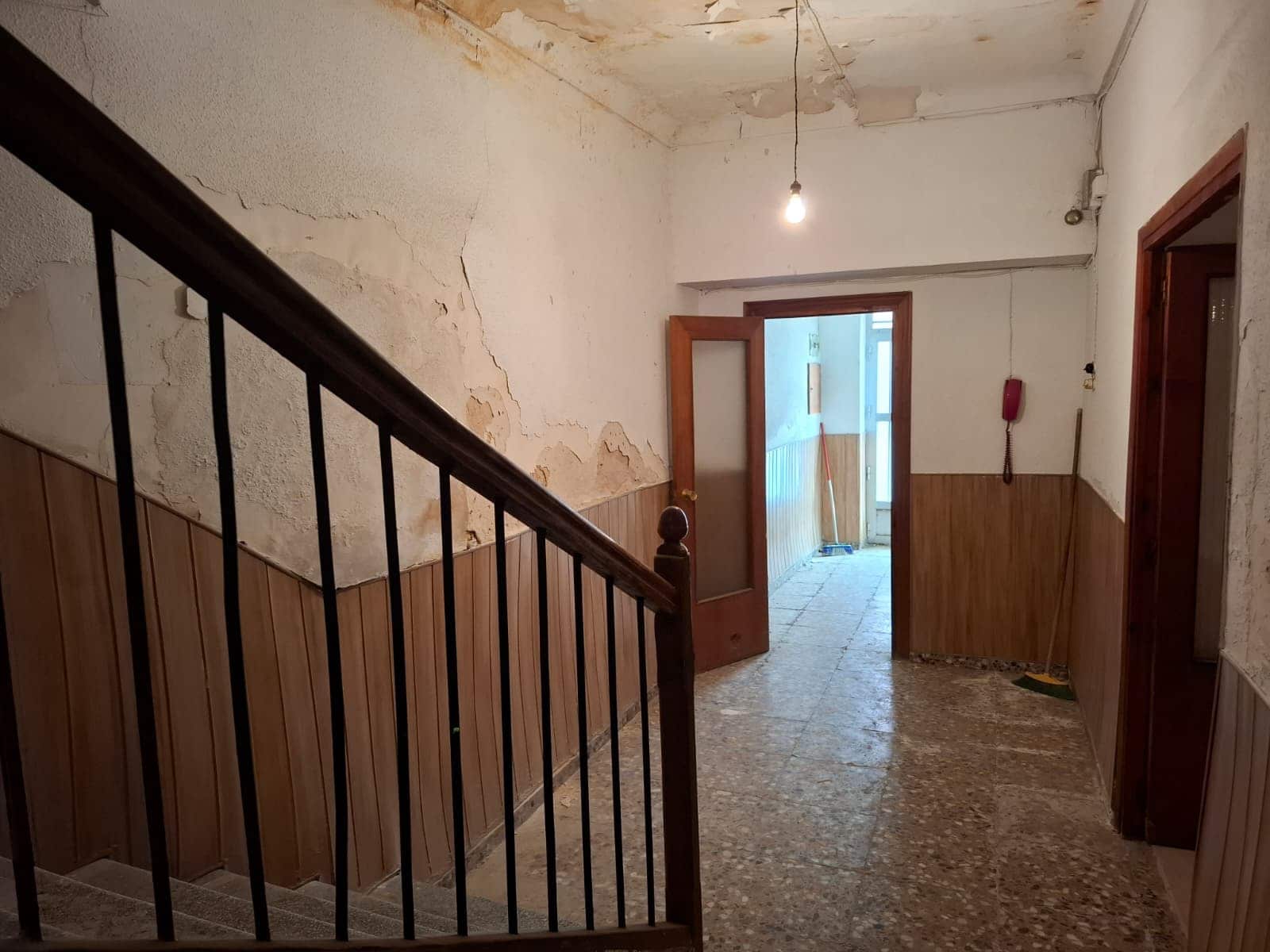 4 sovrum Hus till salu i Pinoso med garage - 75 000 € (Ref: 10012444)