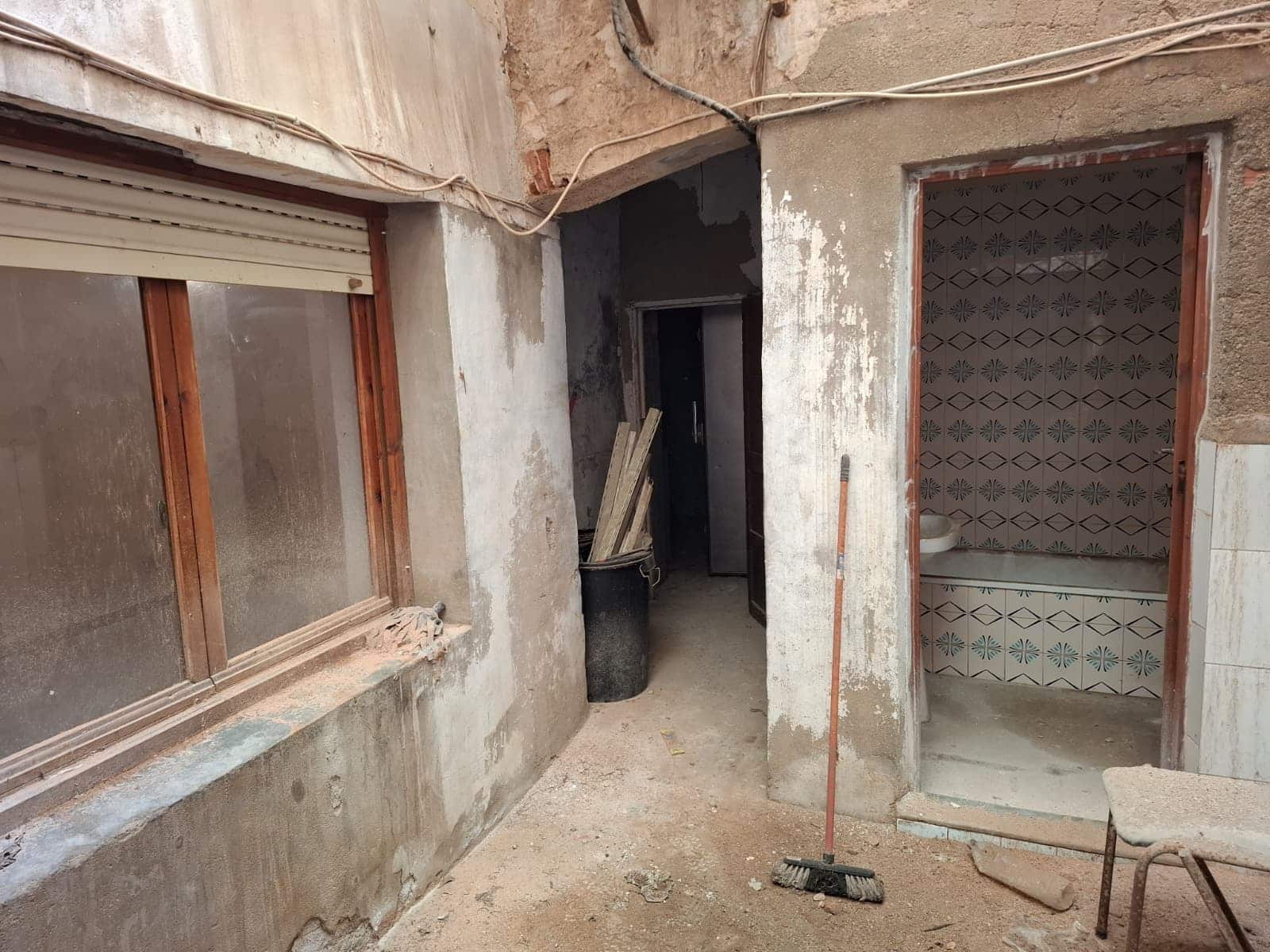 4 sovrum Hus till salu i Pinoso med garage - 75 000 € (Ref: 10012444)