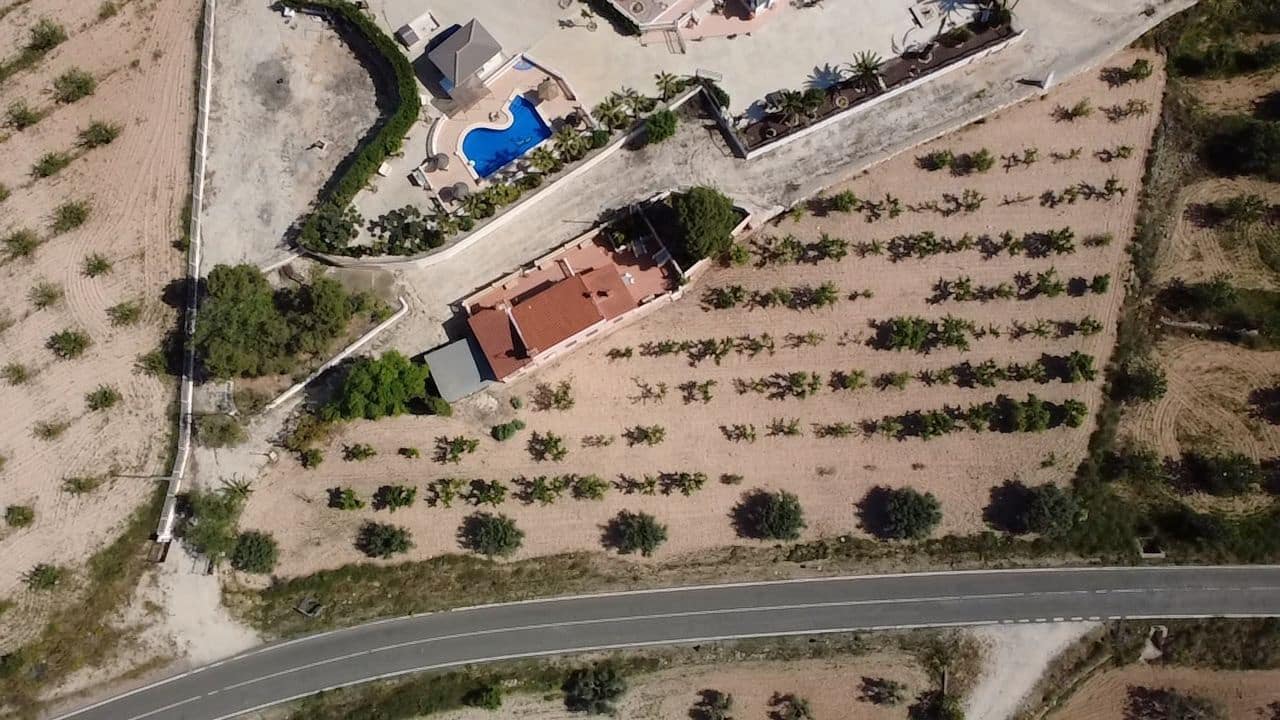 3 soverom Finca/Herregård til salgs i Pinoso - € 184 900 (Ref: 10012445)