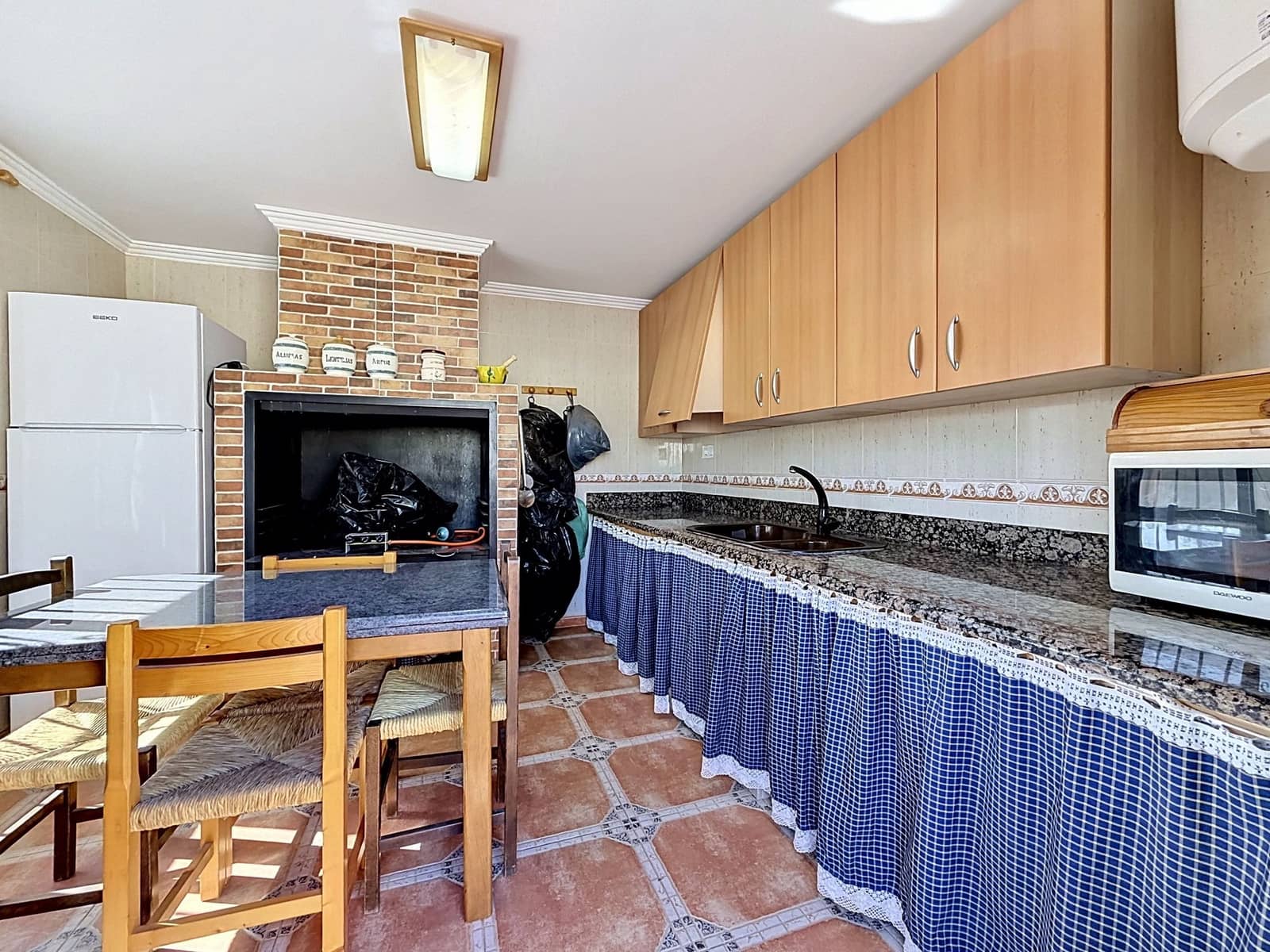 3 soverom Finca/Herregård til salgs i Pinoso - € 184 900 (Ref: 10012445)
