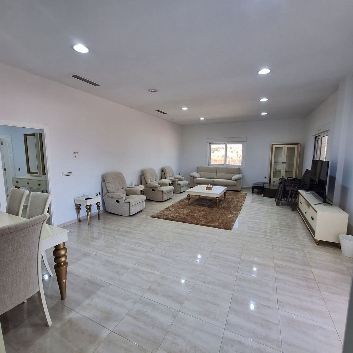 4 soverom Villa til salgs i Pinoso - € 595 000 (Ref: 10012448)