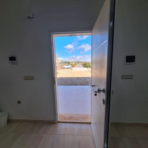 4 soverom Villa til salgs i Pinoso - € 595 000 (Ref: 10012448)