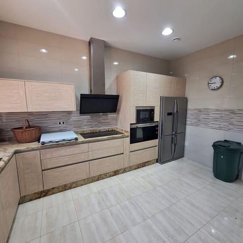 4 soverom Villa til salgs i Pinoso - € 595 000 (Ref: 10012448)