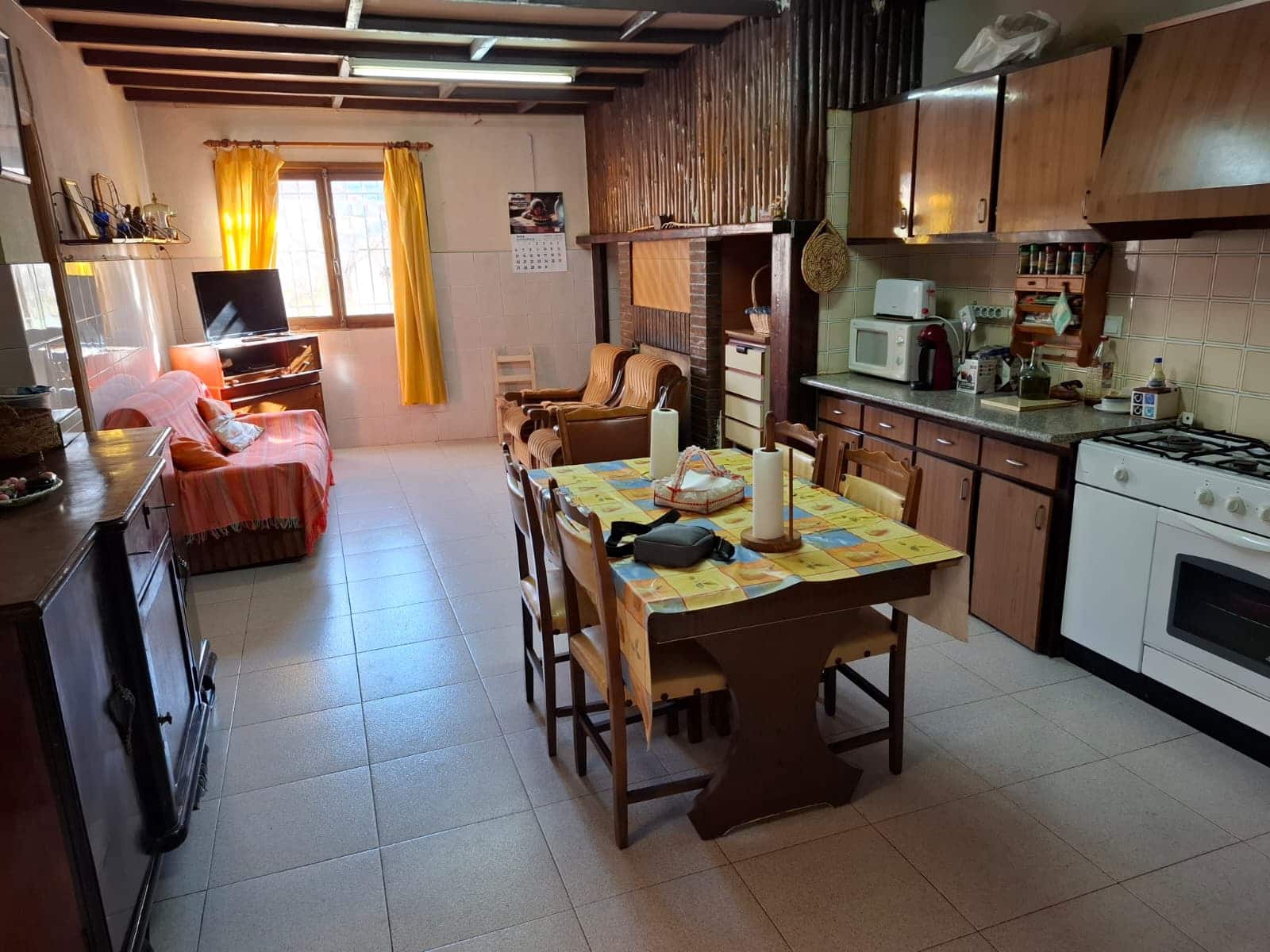 6 slaapkamer Huis te koop in Pinoso met garage - € 249.995 (Ref: 10012455)