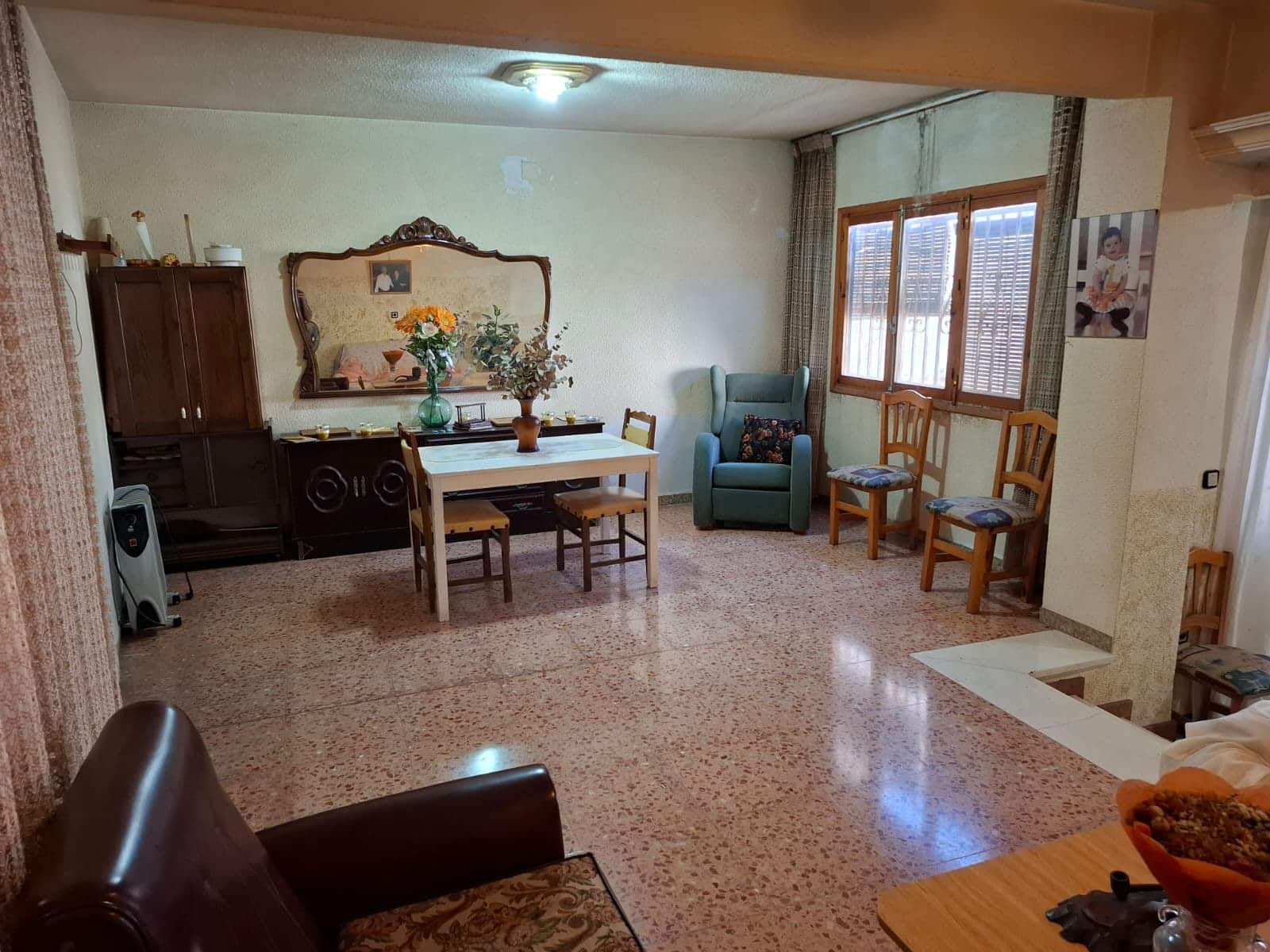 6 slaapkamer Huis te koop in Pinoso met garage - € 249.995 (Ref: 10012455)