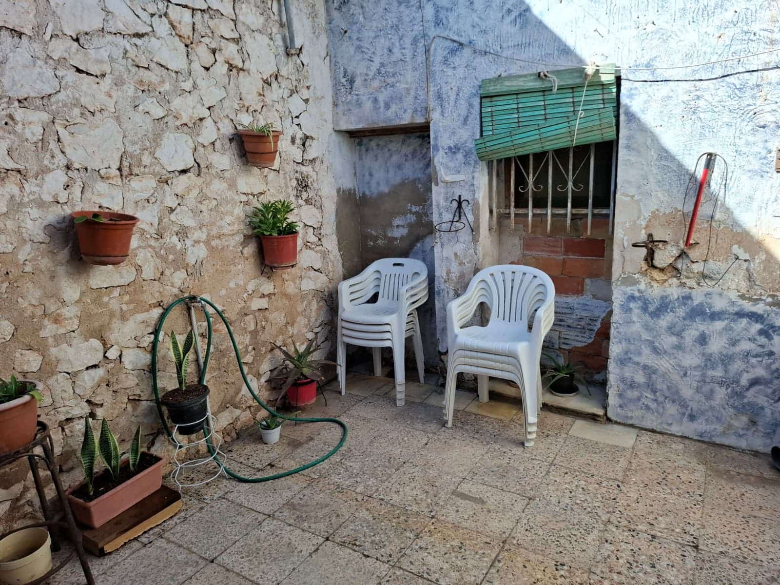6 slaapkamer Huis te koop in Pinoso met garage - € 249.995 (Ref: 10012455)